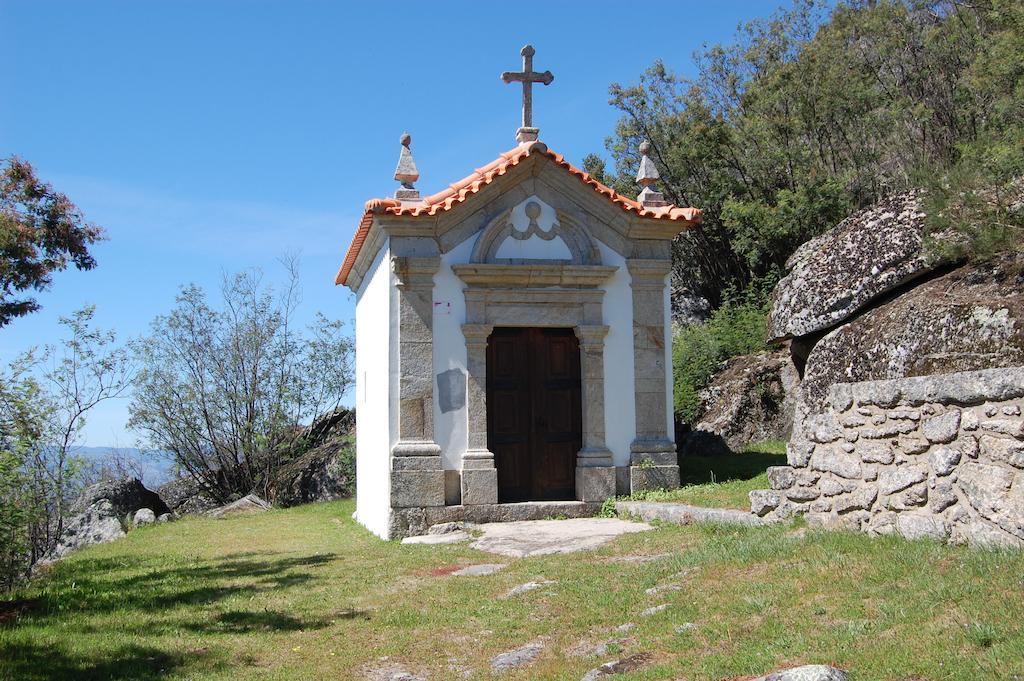 Gojim Casa Rural Armamar Exterior photo
